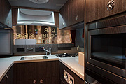 die Küche im Teambus (©Foto. Martin Schmitz)